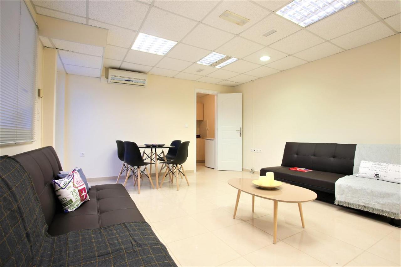 Gk Airport Suites - Free Shuttle By Gk Properties Markópoulon Eksteriør billede