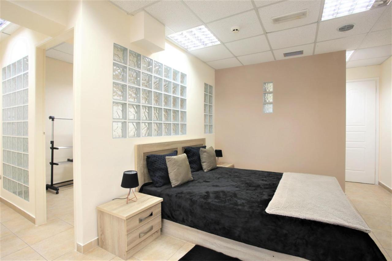 Gk Airport Suites - Free Shuttle By Gk Properties Markópoulon Eksteriør billede